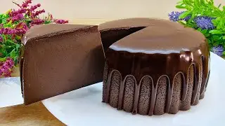 A friend from Italy showed me this recipe. Quickest chocolate cake. Without gelatine