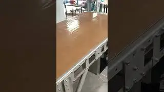 Конвейер с тефлоновой лентой для посадки тестовых заготовок на под печи