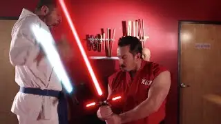 The Crossguard Lightsaber is Stupid