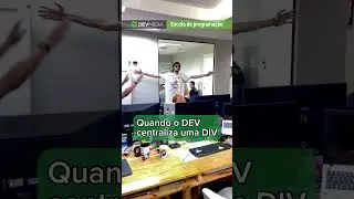 Depois de centralizar uma DIV 