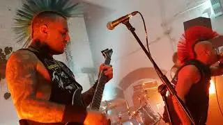 The Casualties - For the Punx (live)