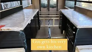 MERCEDES VARIO BUS CONVERSION || GUS GETS A KITCHEN