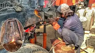 Incredibly amazing process of repairing a broken dumper frame and make it work