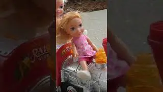 Elsa & Anna toddlers - treehouse - scooter #shorts