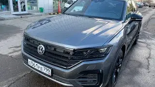 Взял Volkswagen Touareg - топовый Фольксваген
