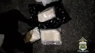 Барыги везли в легковушке  3 кг. мефедрона