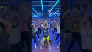 ALWAYS REMEMBER US THIS WAY 💃 Choreo 🙋🏻‍♀️ #dance #tiktokviral #zumba #zumbagely #fyp