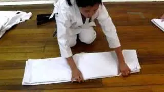 How to fold Karate Gi [Karate uniform]