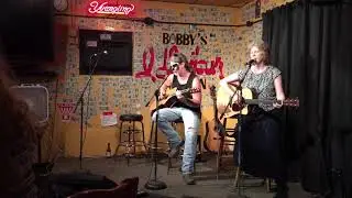 Ann Tiley & Bob Huston at Bobby’s Idle Hour, Nashville HD