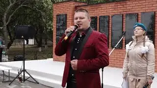 Иван Гранков Поющий ведущий из Рязани на свадьбу, тамада на юбилей,