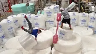 Bubble Wrap Battle | Dude Perfect