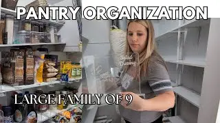 REALISTIC PANTRY ORGANIZATION HACKS || MAXIMIZING SMALL PANTRY SPACE #pantry #pantryorganization