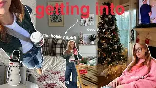 getting into the holiday spirit 🎄🤎🎀🎁 | bookmas day 1