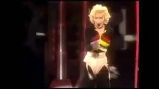 Madonna - Causing A Commotion [Blonde Ambition Tour]