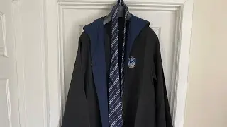 Overview Of The Ravenclaw House Uniform - Tie, Cardigan And Robe