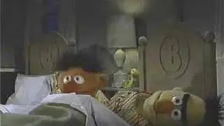 Classic Sesame Street - Ernie reads a book