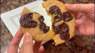 1 MINUTE PEANUT BUTTER COOKIE