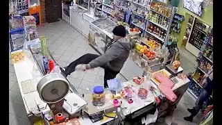 В Нестерове полицейские задержали мужчину, разгромившего продуктовый магазин