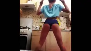 Twerk  Девушки отжигают на кухне  Хозяюшки  Смотреть всем!