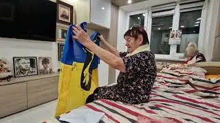 ПРИЕХАЛ К МАМЕ привез подарок 🎁