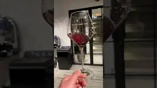 Какое вино в бокале? #32