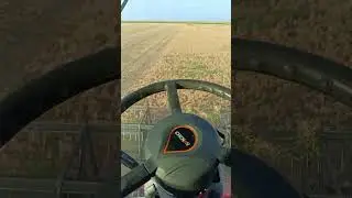Автопилот в этой ситуации просто необходим. Поставили автопилот CHCnav на трёх комбайнах (часть 1)👌