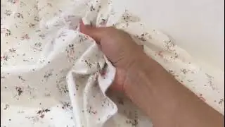 Батист с мушками. Розы. Ткань для шитья.