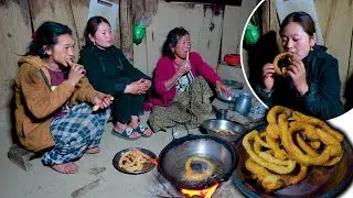 Selroti Recipe making and eating in the village kitchen | Nepalese traditional round bread #mukbang