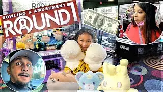 CLAW MACHINE CHALLENGE AT ROUND 1 ARCADE!