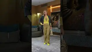 Притяжение яркого цвета