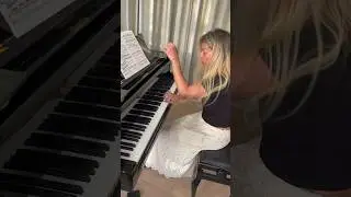 Почему не играют эту пьесу?