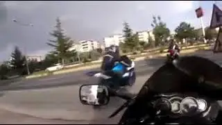 Fakirin cüzdanı hep boştur ama benzine parası vardır aga..😊