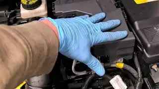 how to jumpstart a car with awkward battery position! Citroen C4 4K