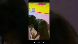 live hot pasangan cewek lesbi ciuman parah...