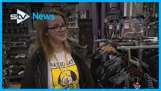 Slipknot fans hit out at ban on spiked clothing at gig