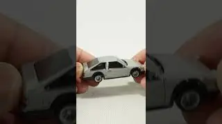 Hot Wheels Premium 1:64 Toyota AE86 Sprinter Trueno (Initial D)