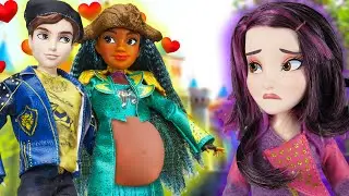 BEN and UMA are MARRIED 👶🏻 THEY´LL HAVE a BABY! 🍼 DISNEY DESCENDANTS