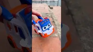 Disney Cars: Big Car pushing Small Car 🫷🫸 #disneycars #toys #shorts