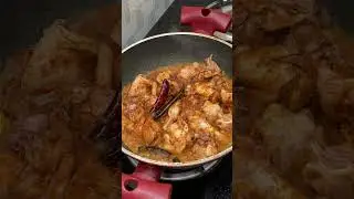 Coconut Chicken Curry | Street Foods Tv