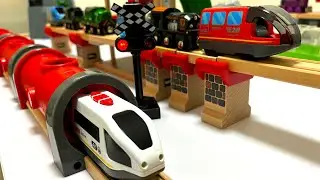 Brio & Thomas wooden trains ☆ 2 stations and a gold mine