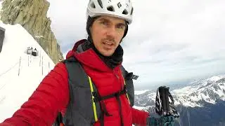 A flight down the Vallee Blanche (Aiguille du Midi, Chamonix)