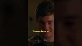 Занимается этим👌👈с телефоном🤣