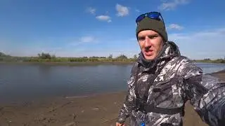 НАШЕЛ ЯМУ С ЩУКОЙ НА МАЛОЙ РЕКЕ!  ЭТА КОЛЕБАЛКА КОСИТ ЩУК!