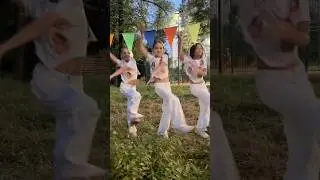 Прикиньте, тут есть радио 🤪 