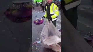 DSNY Gets Messy in Times Square!🍾