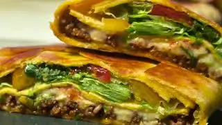 Тако Crunchwrap с говядиной, сальсой и сырным соусом - Быстрый пошаговый рецепт