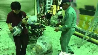 Dancing crafts man │ 踊り出す鉄工職人