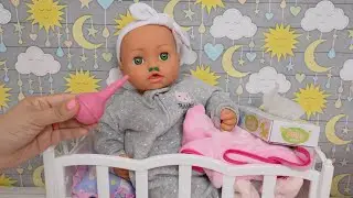 Baby Annabell doll cold Morning Routine feeding and changing baby doll