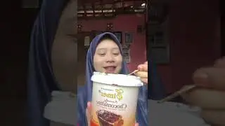 MAKAN COKLAT ELMER SATU EMBER