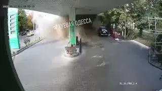 Видео взрыва на заправке в Одессе